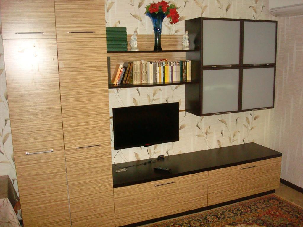 Apartment On Privokzalnaya 2/1 Винница Экстерьер фото
